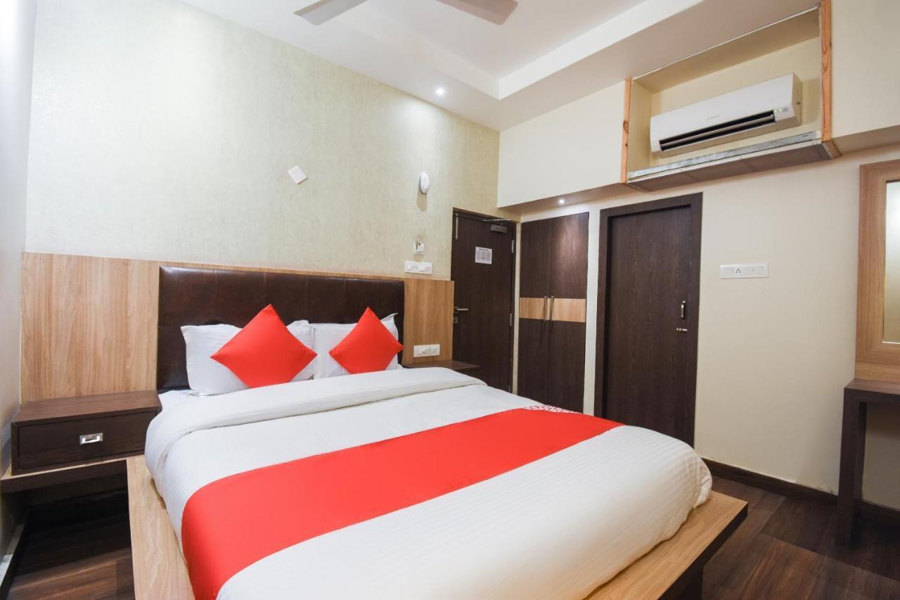Oyo 64260 Hotel Rajnandini Hābra Екстериор снимка